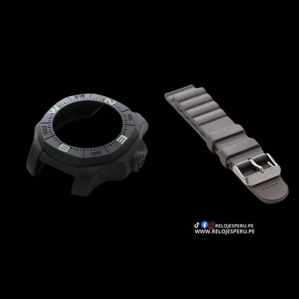VICTORINOX INOX CARBON 241861 (DOBLE CORREA) - Imagen 3
