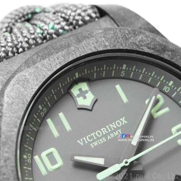 VICTORINOX INOX CARBON 241861 (DOBLE CORREA) - Imagen 2