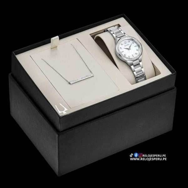 BULOVA 96X147 CRYSTALS INCLUYE COLLAR