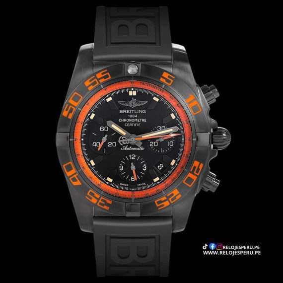 BREITLING CHRONOMAT CHRONOGRAPH AUTOMATICO MB0111 (SEMI NUEVO SIN USO)