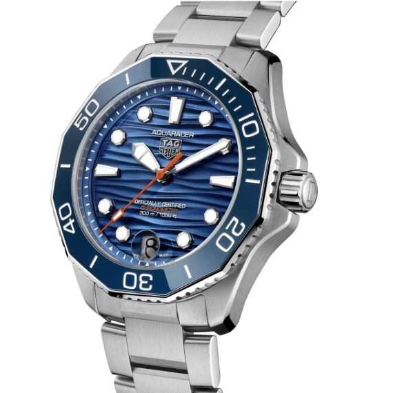 TAG HEUER AQUARACER PROFESSIONAL 300 AUTOMATICO WBP5111.BA0013 CERTIFICACION COSC - SEMI NUEVO DE LUJO